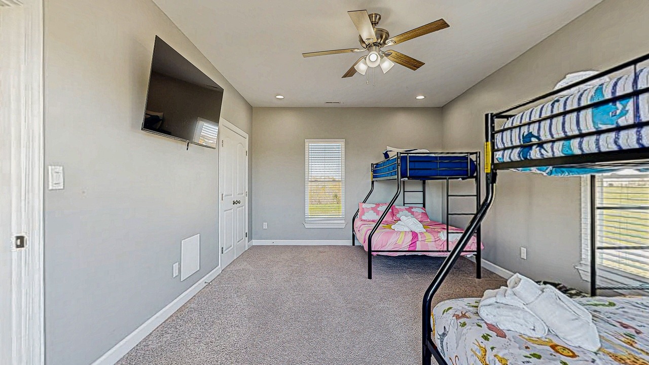 Photo of Bedroom in Orange