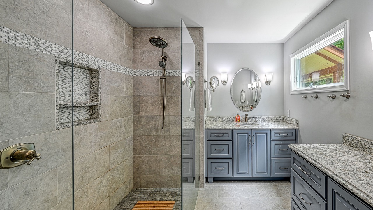 Photo of Bathroom in Livingston