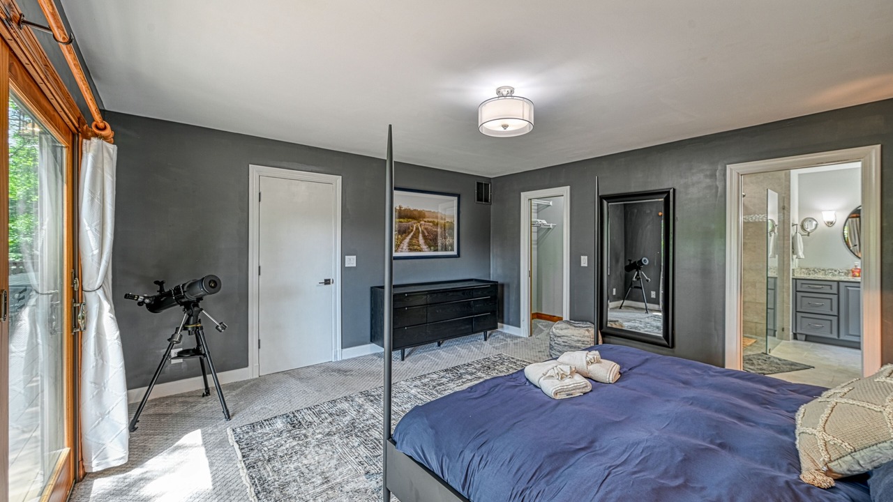 Photo of Bedroom in Livingston
