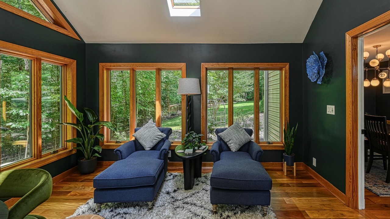 Photo of Livingroom in Livingston