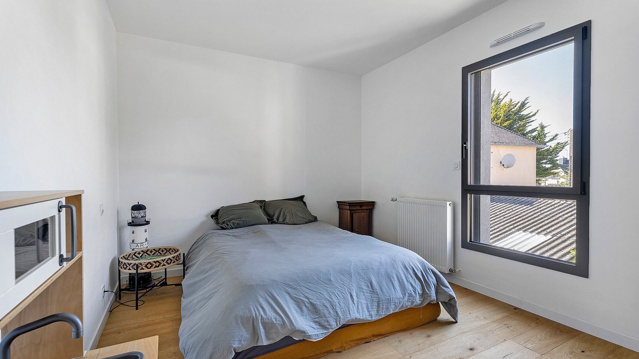 Photo of Bedroom in Lancieux