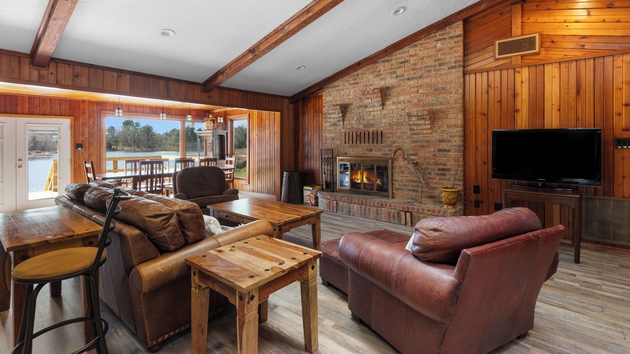 Photo of Livingroom in Mineola