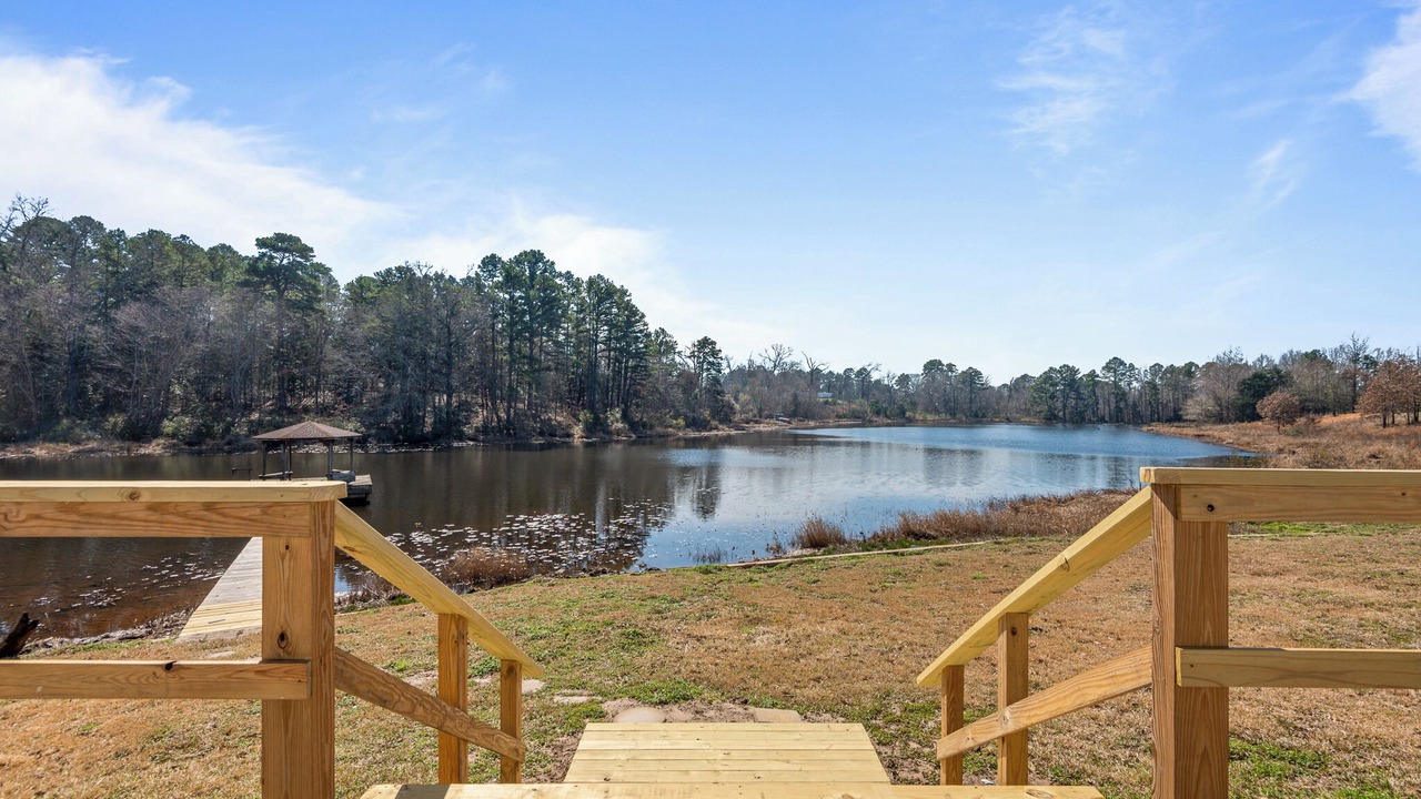 Photo of Outdoor in Mineola