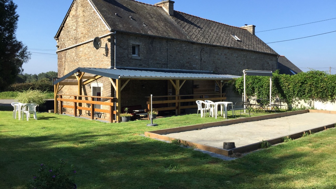 Photo of Outdoor in La Croix-Hellean