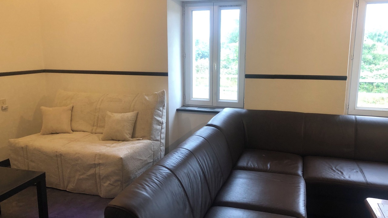 Photo of Livingroom in La Croix-Hellean