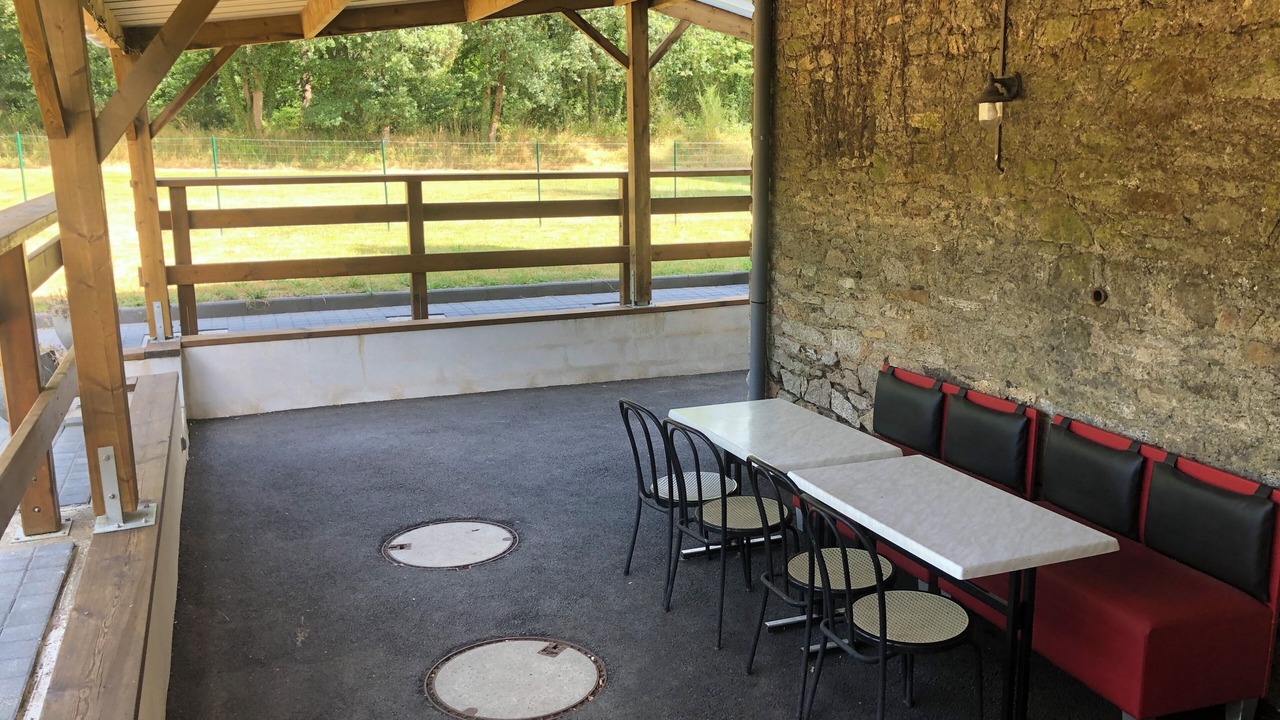 Photo of Outdoor in La Croix-Hellean