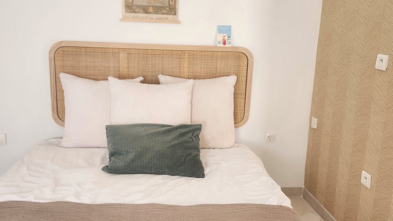Photo of Bedroom in Costieres