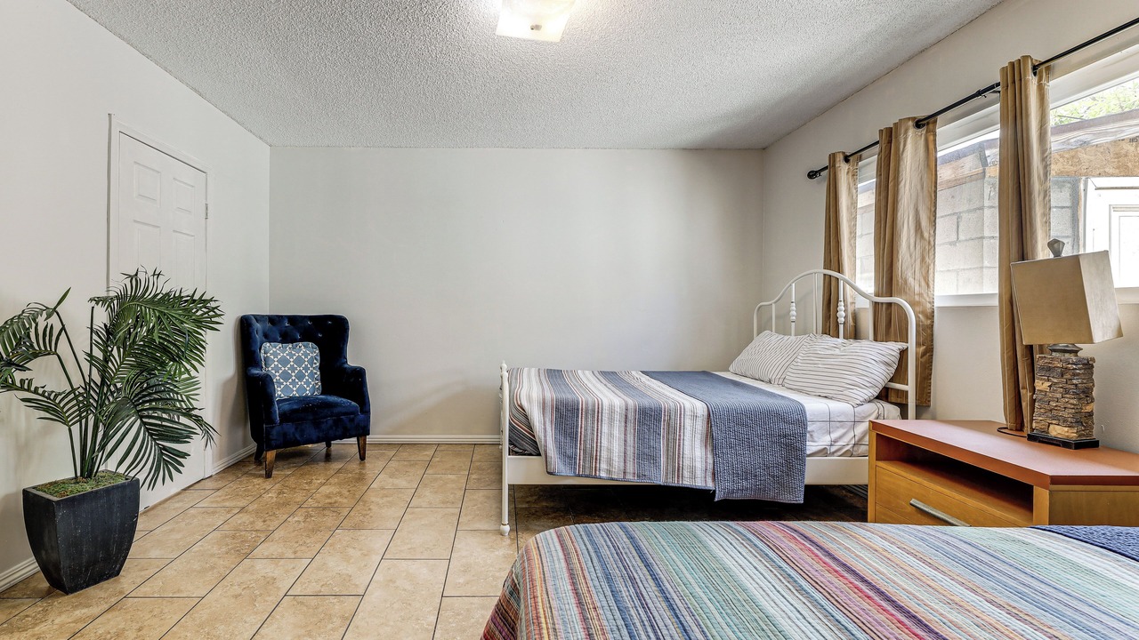 Photo of Bedroom in Hawthorne