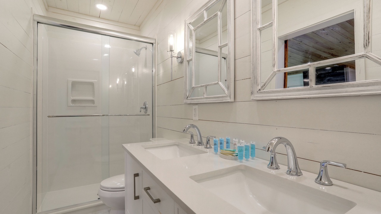 Photo of Bathroom in Ventress