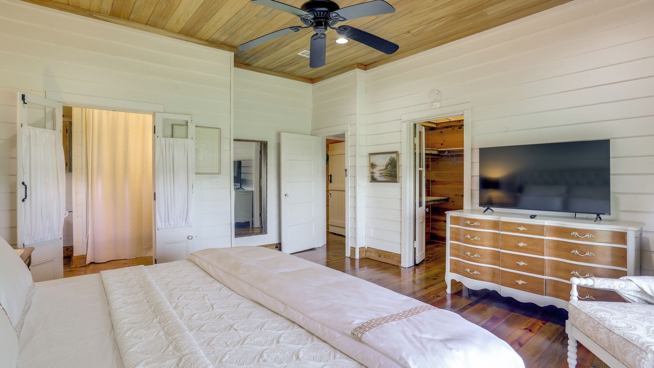 Photo of Bedroom in Ventress