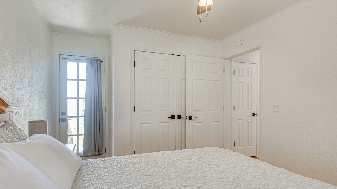 Photo of Bedroom in West Livingston