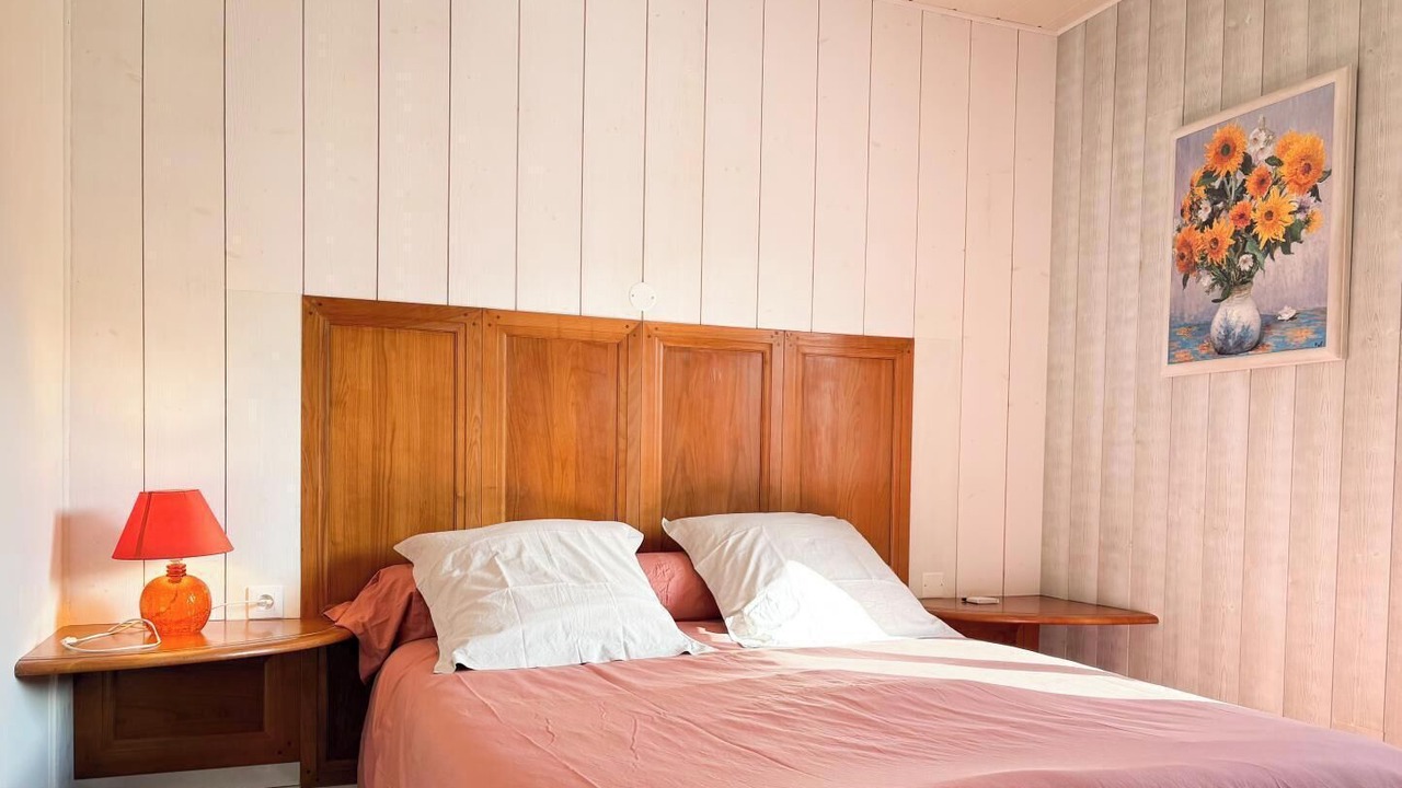 Photo of Bedroom in Figeac