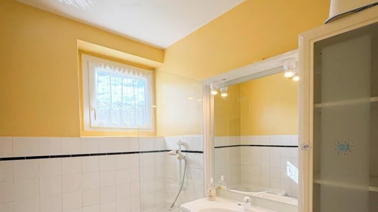 Photo of Bathroom in Figeac