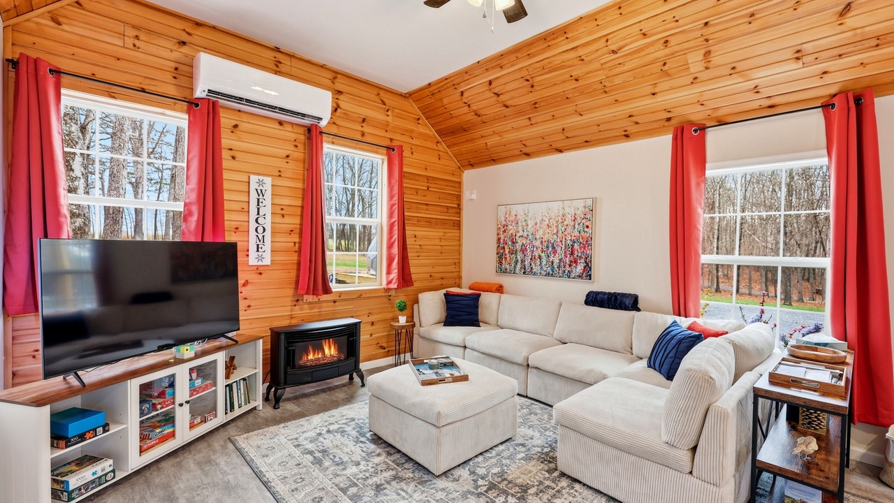 Photo of Livingroom in Berkeley Springs