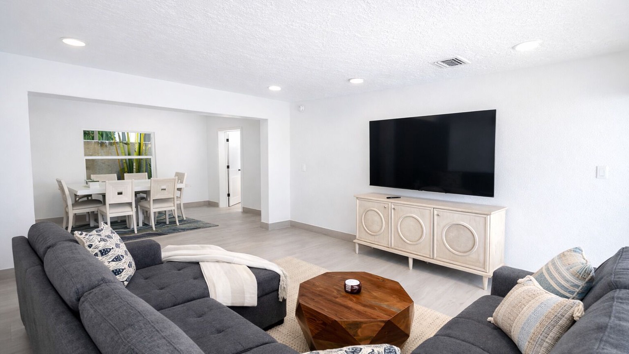 Photo of Livingroom in Saint Armands Key