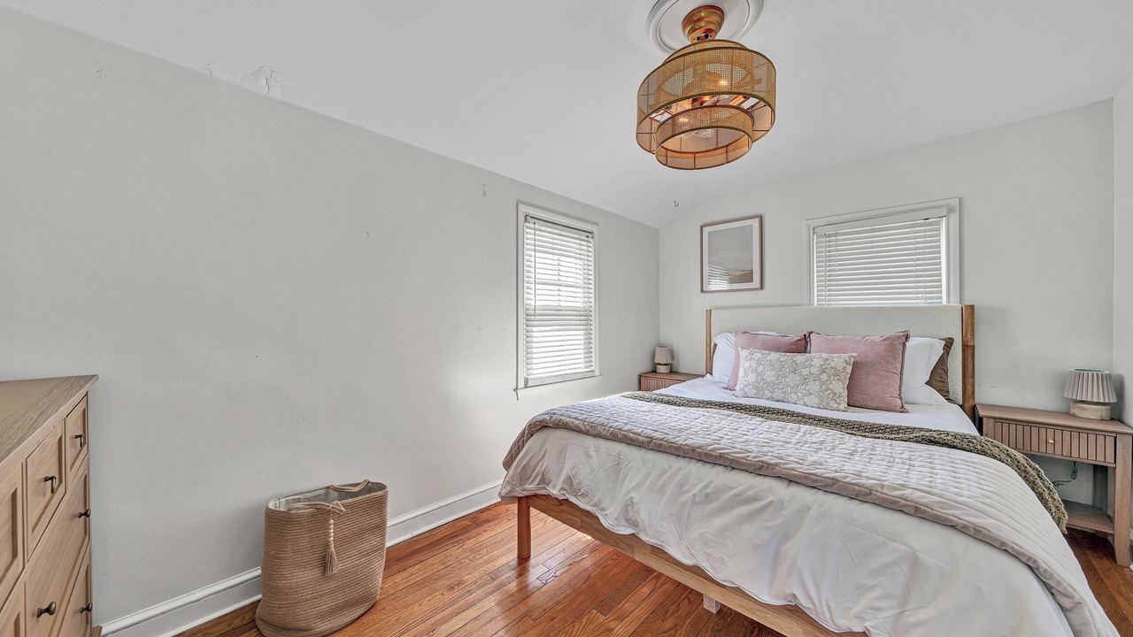 Photo of Bedroom in Roanoke