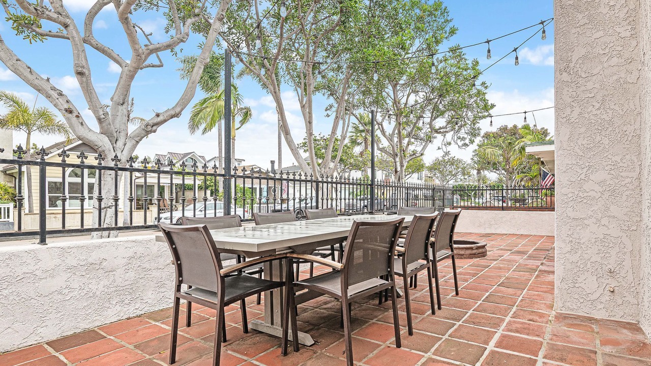 Photo of Others in Balboa Peninsula