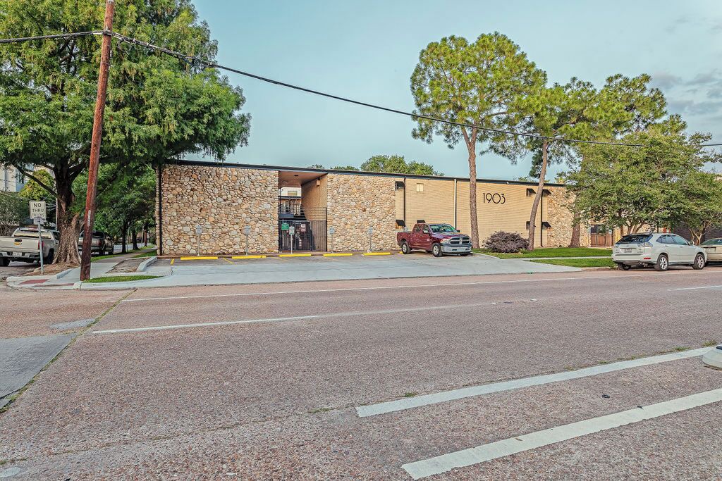 Photo of Outdoor in Montrose