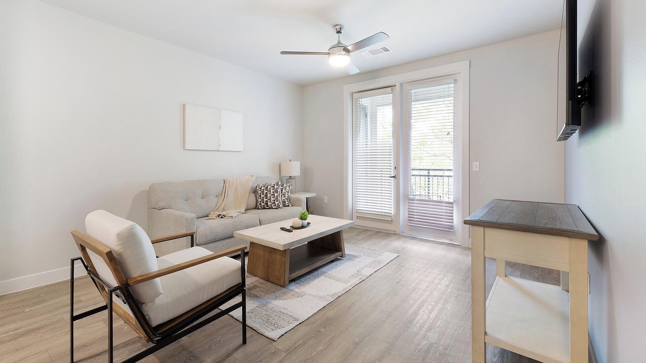 Photo of Livingroom in Euless
