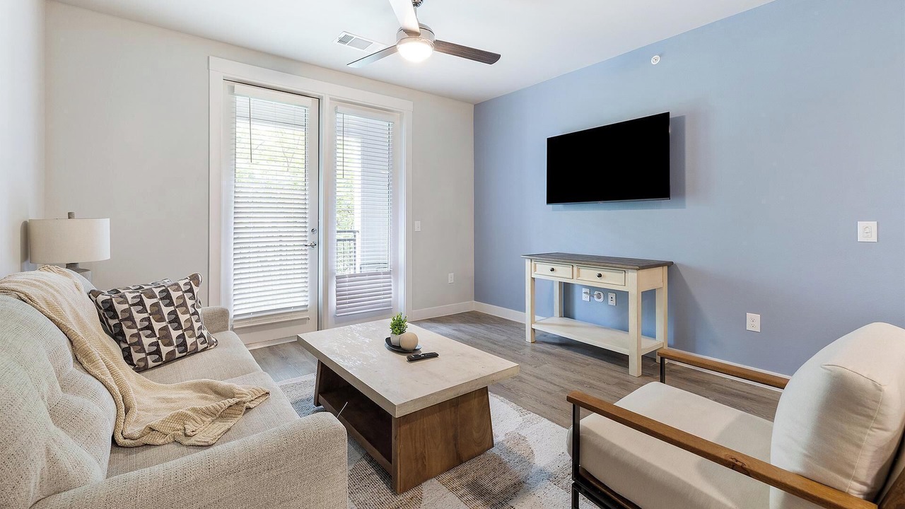 Photo of Livingroom in Euless