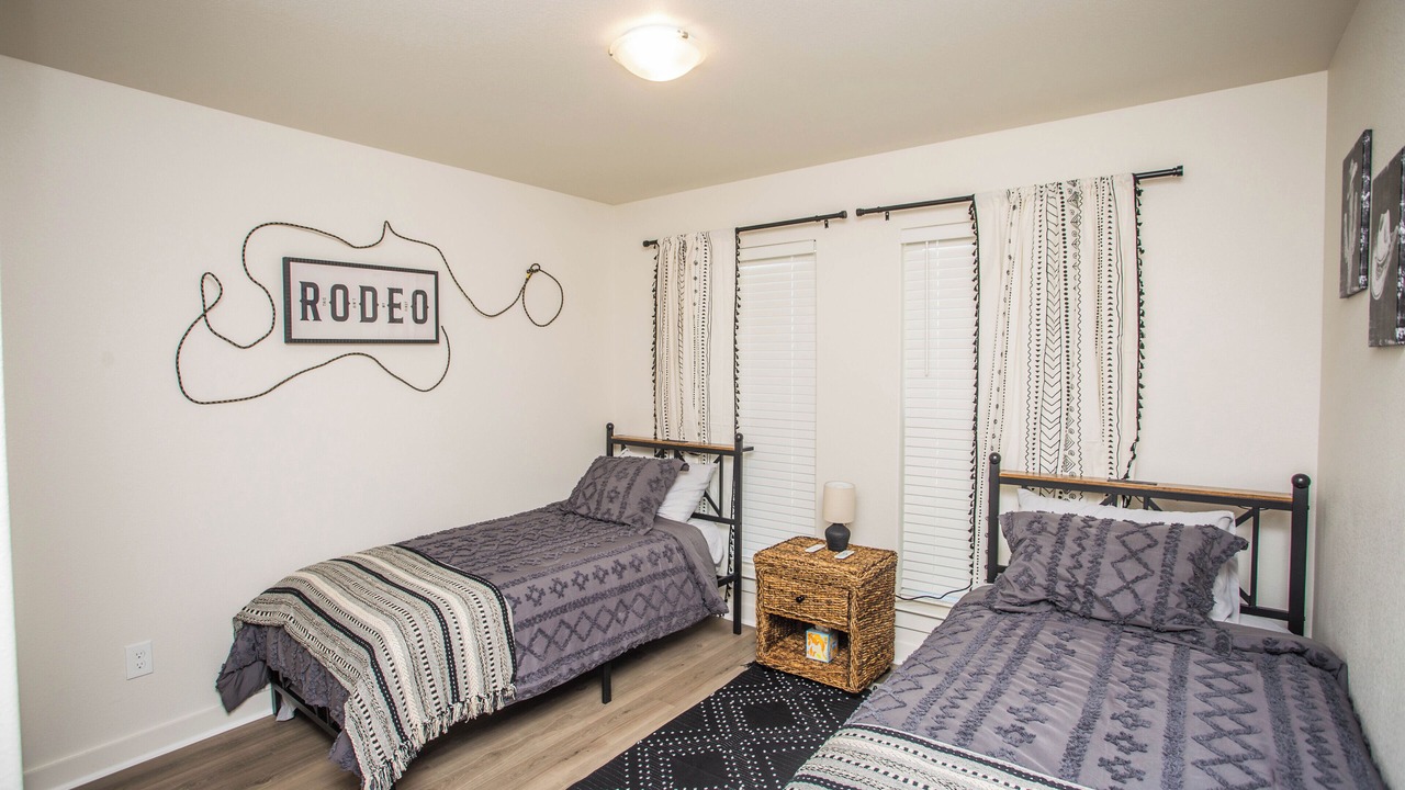 Photo of Bedroom in North by Northwest