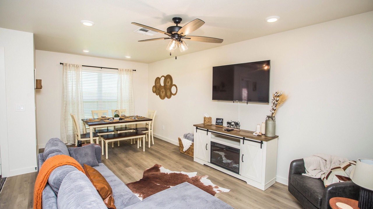 Photo of Livingroom in North by Northwest