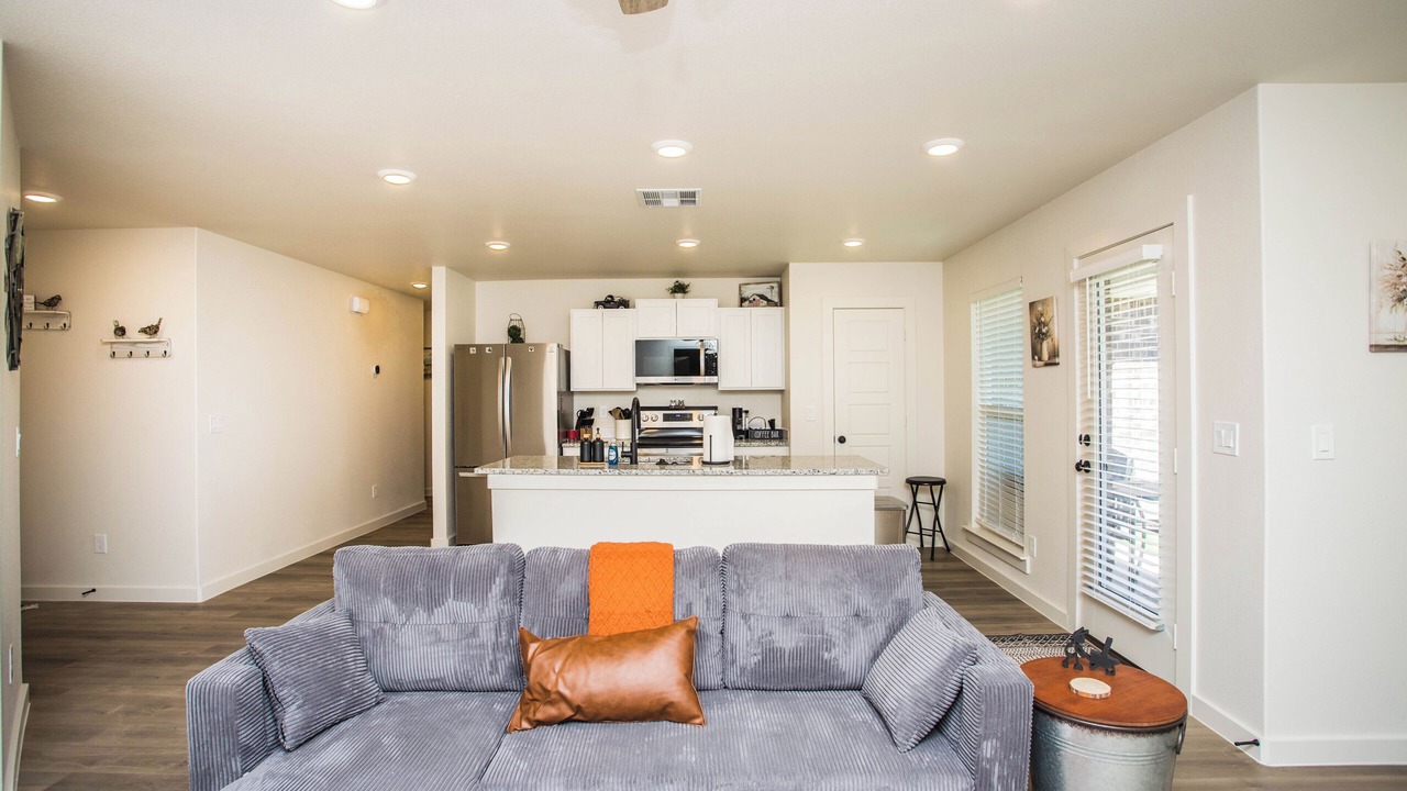 Photo of Livingroom in North by Northwest