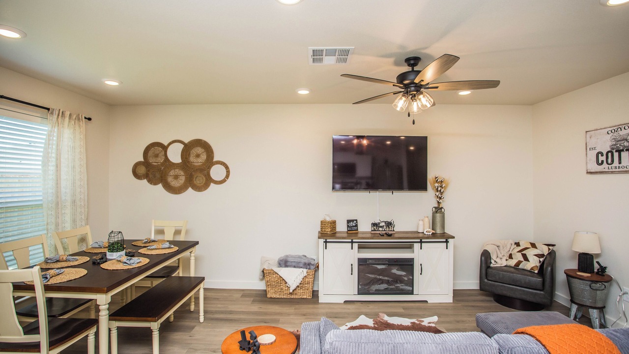 Photo of Livingroom in North by Northwest