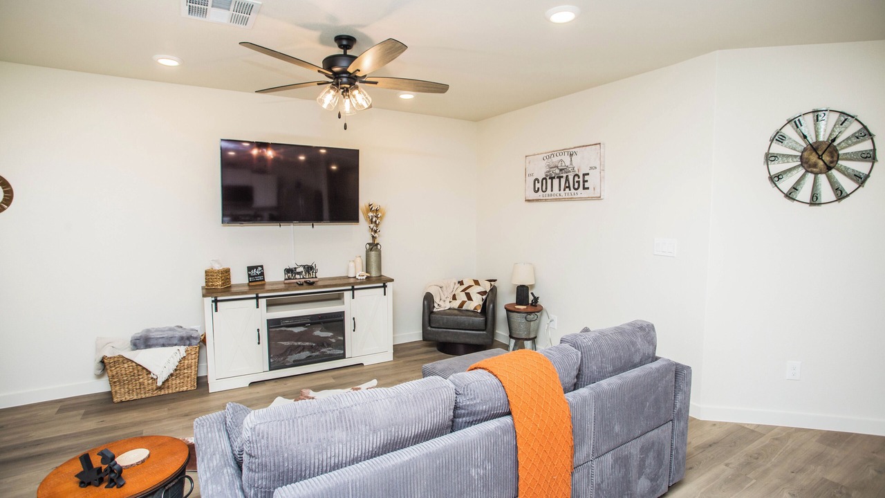 Photo of Livingroom in North by Northwest