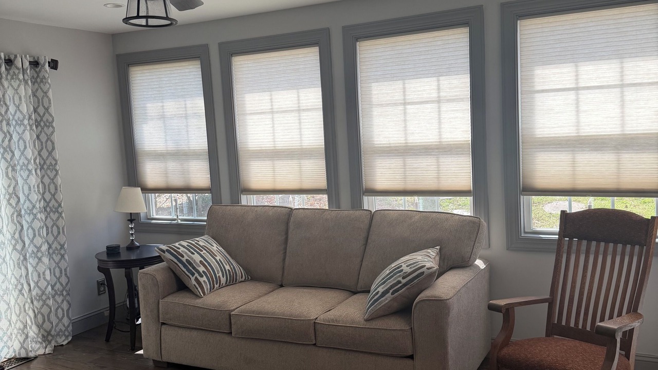 Photo of Livingroom in New London