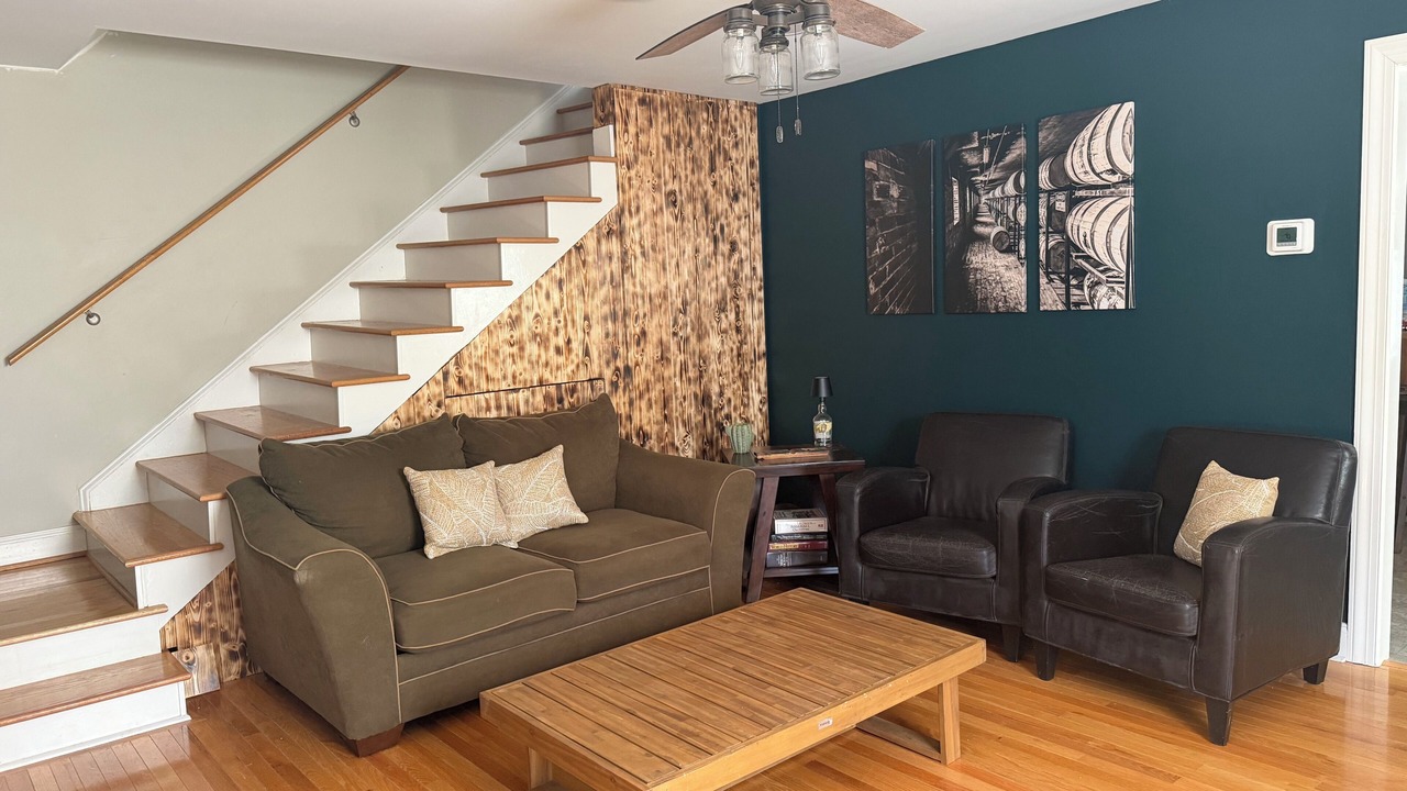 Photo of Livingroom in New London