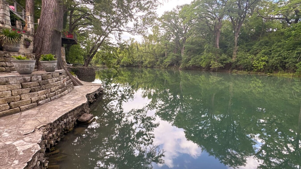 Photo of Others in Canyon Lake