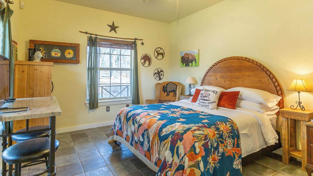 Photo of Bedroom in Medicine Park