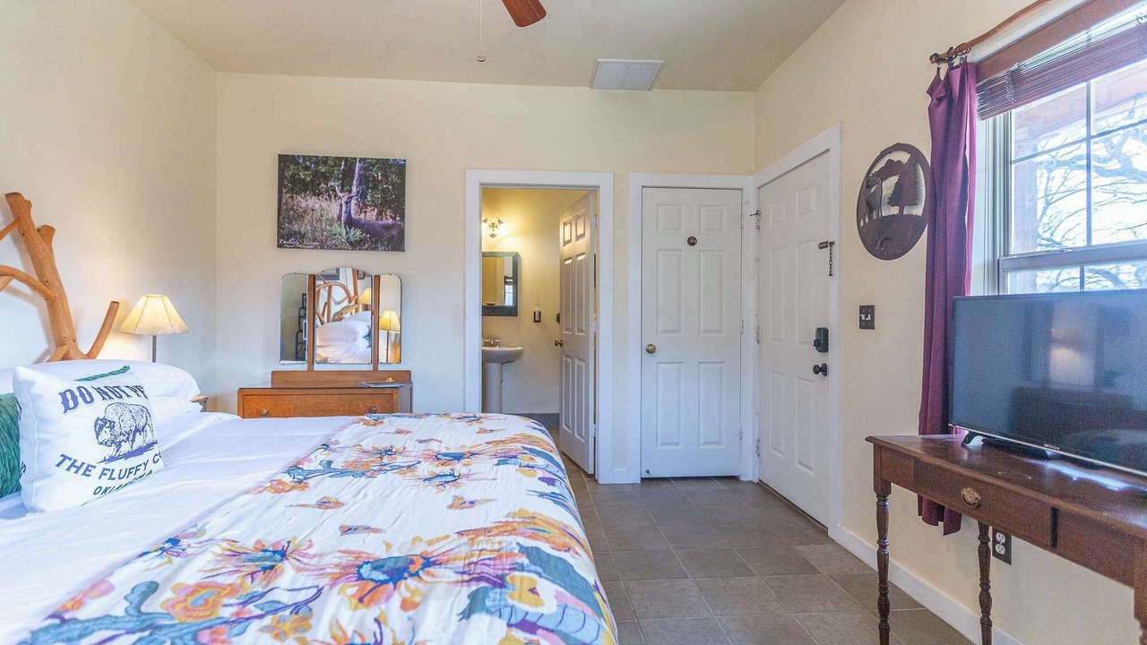 Photo of Bedroom in Medicine Park