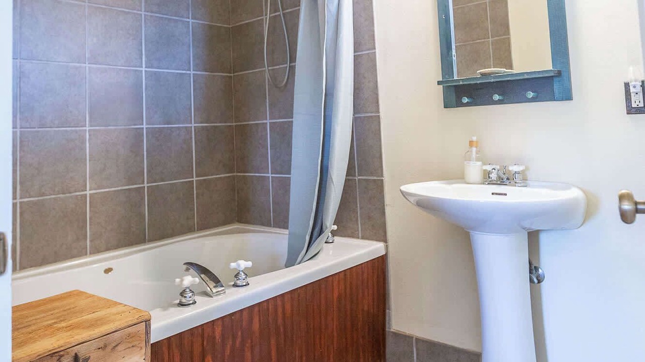 Photo of Bathroom in Medicine Park