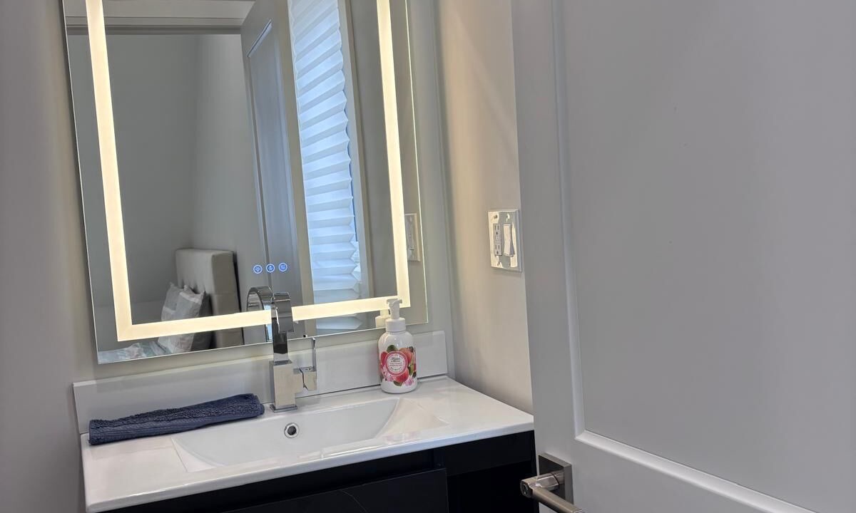 Photo of Bathroom in Markham