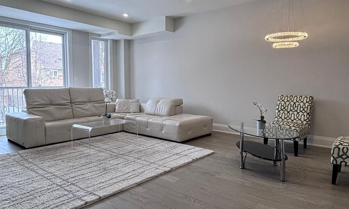 Photo of Livingroom in Markham