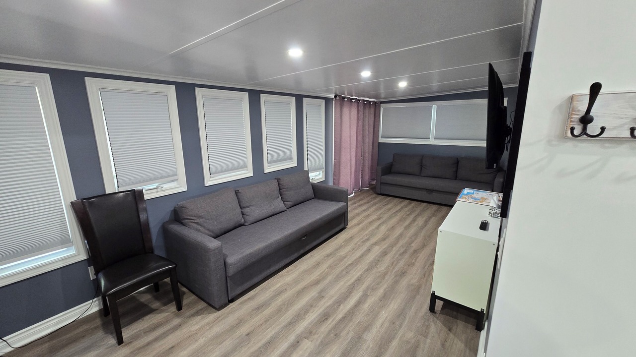Photo of Livingroom in Sherkston