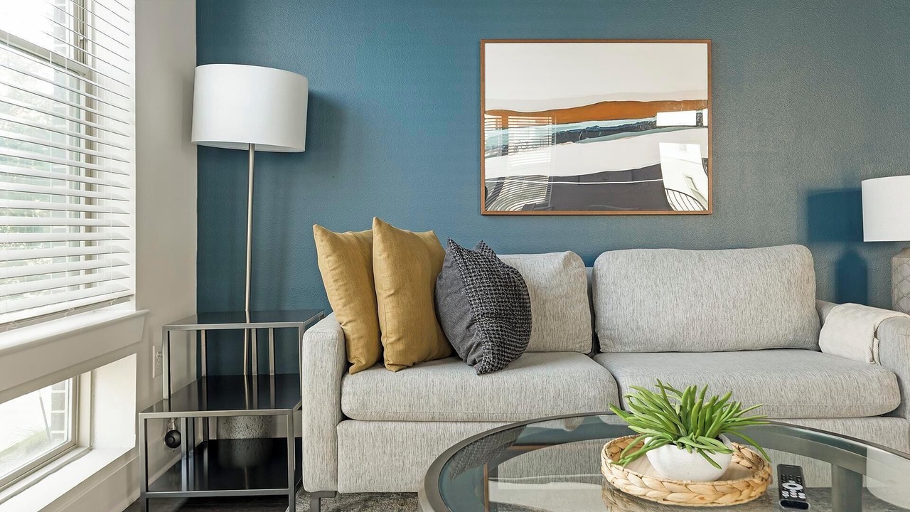 Photo of Livingroom in Montopolis