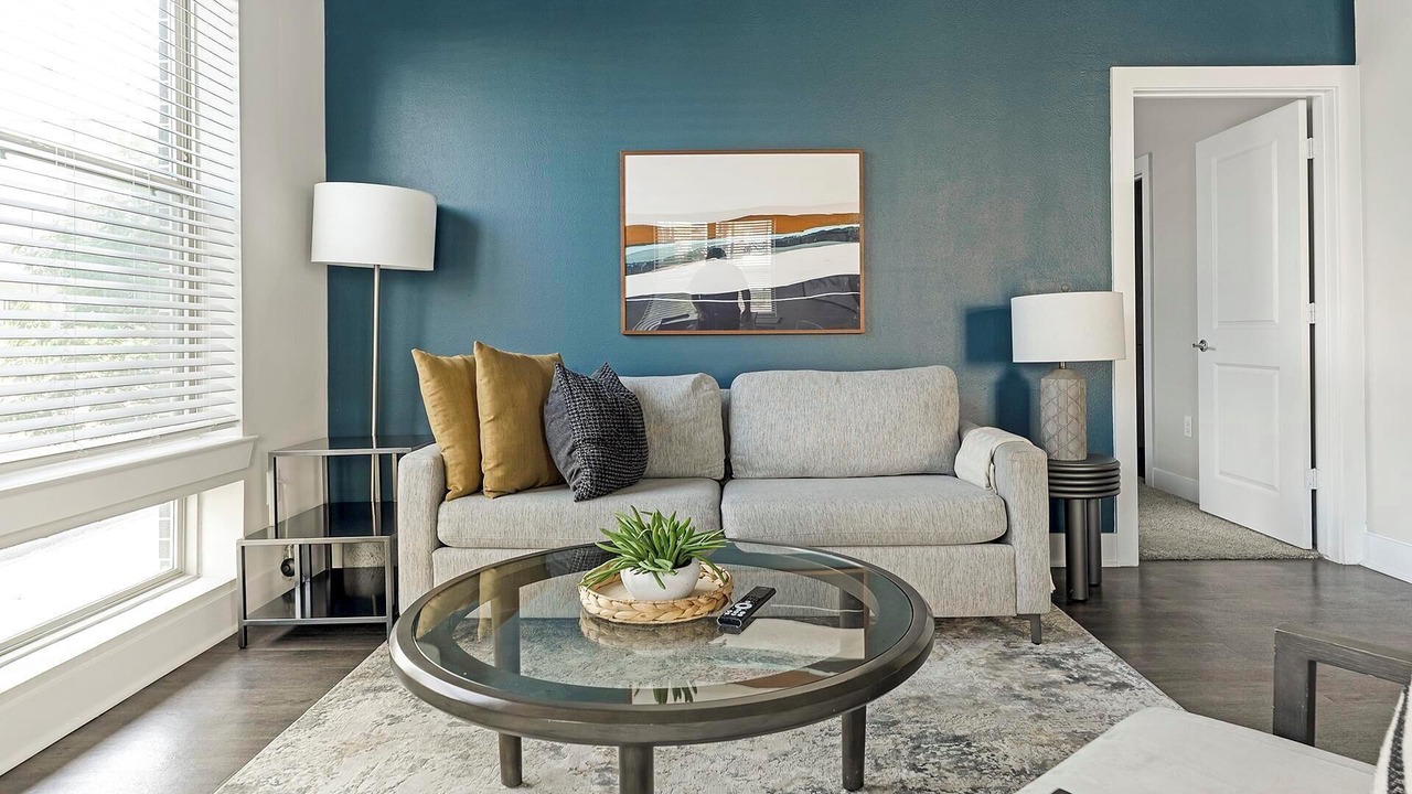 Photo of Livingroom in Montopolis