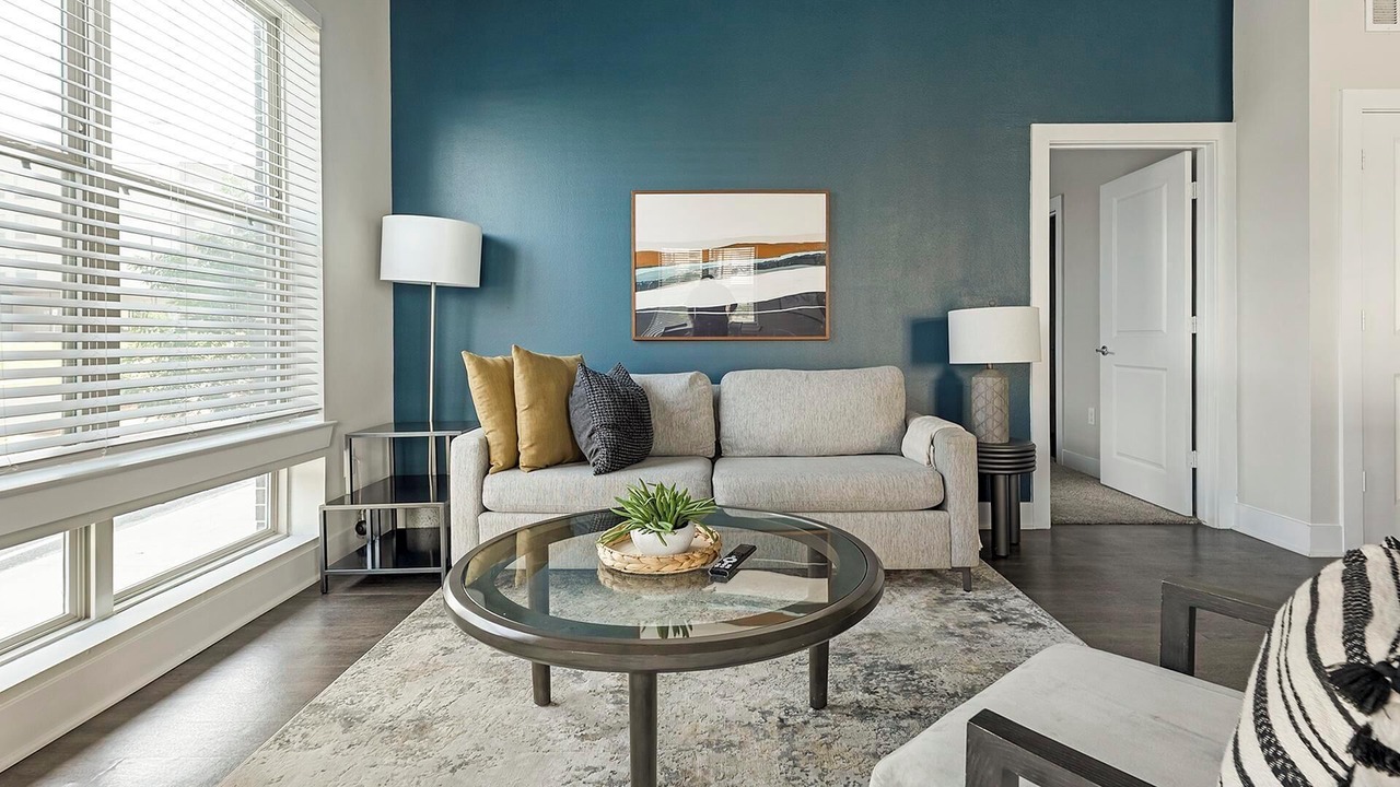 Photo of Livingroom in Montopolis