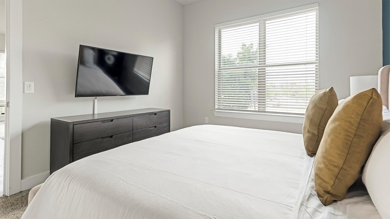 Photo of Bedroom in Montopolis