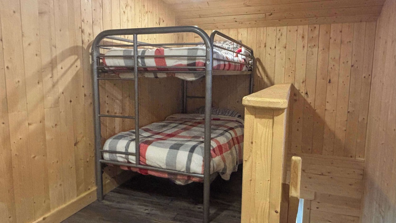 Photo of Bedroom in Frampton