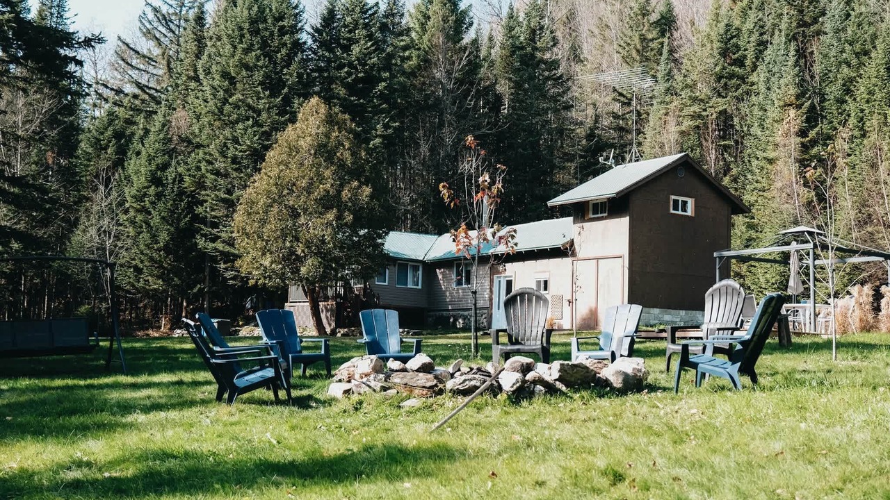 Photo of Outdoor in Frampton