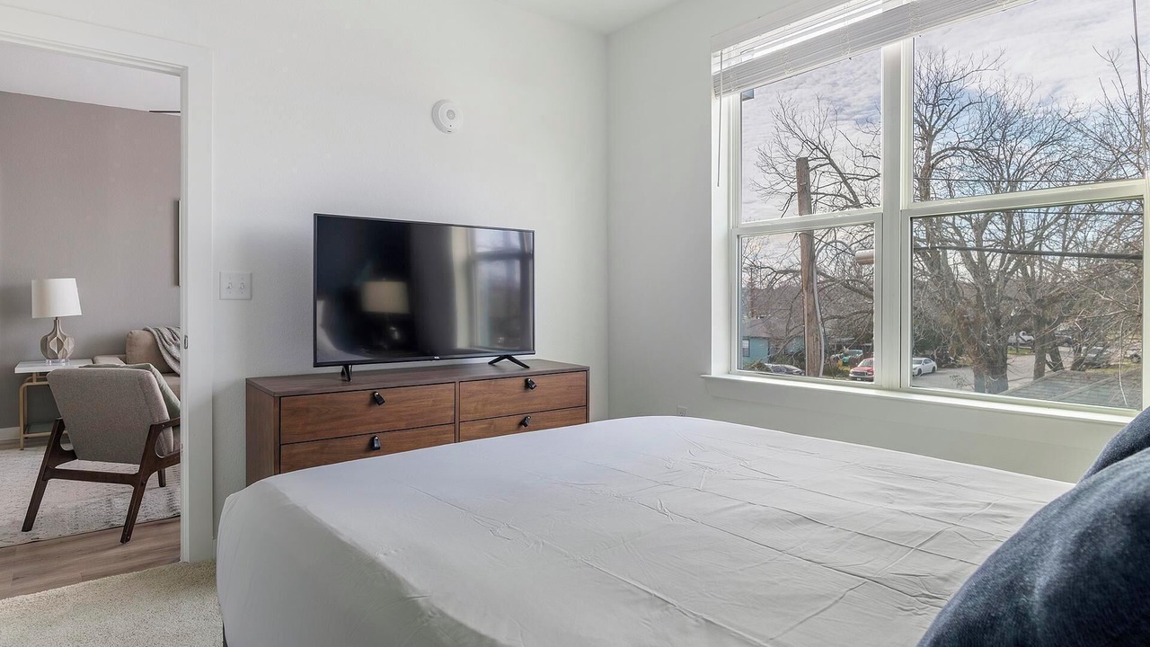 Photo of Bedroom in Garland