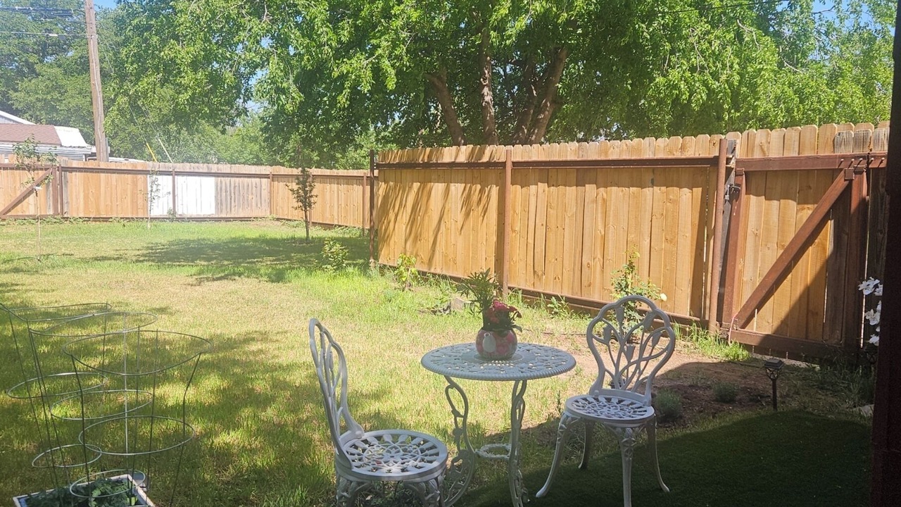 Photo of Outdoor in Sayles Blvd. Area