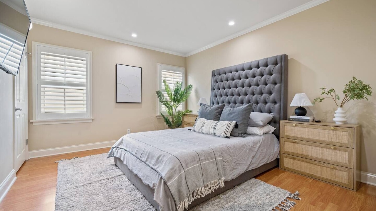 Photo of Bedroom in Burbank