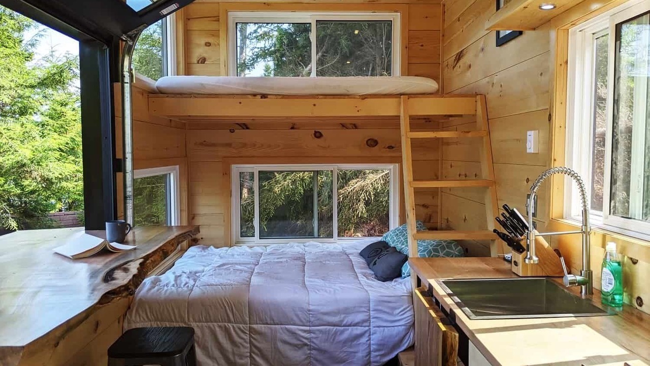 Photo of Bedroom in Dysart et al