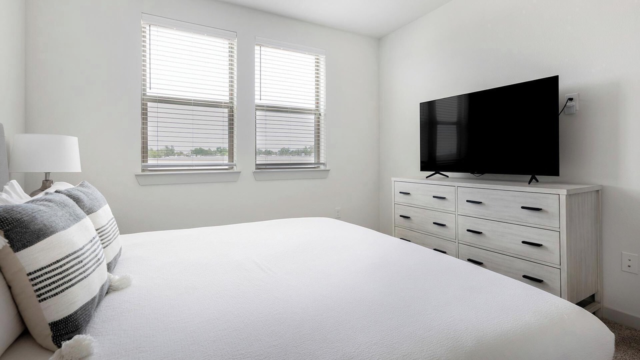 Photo of Bedroom in Lower Basin Lake Travis