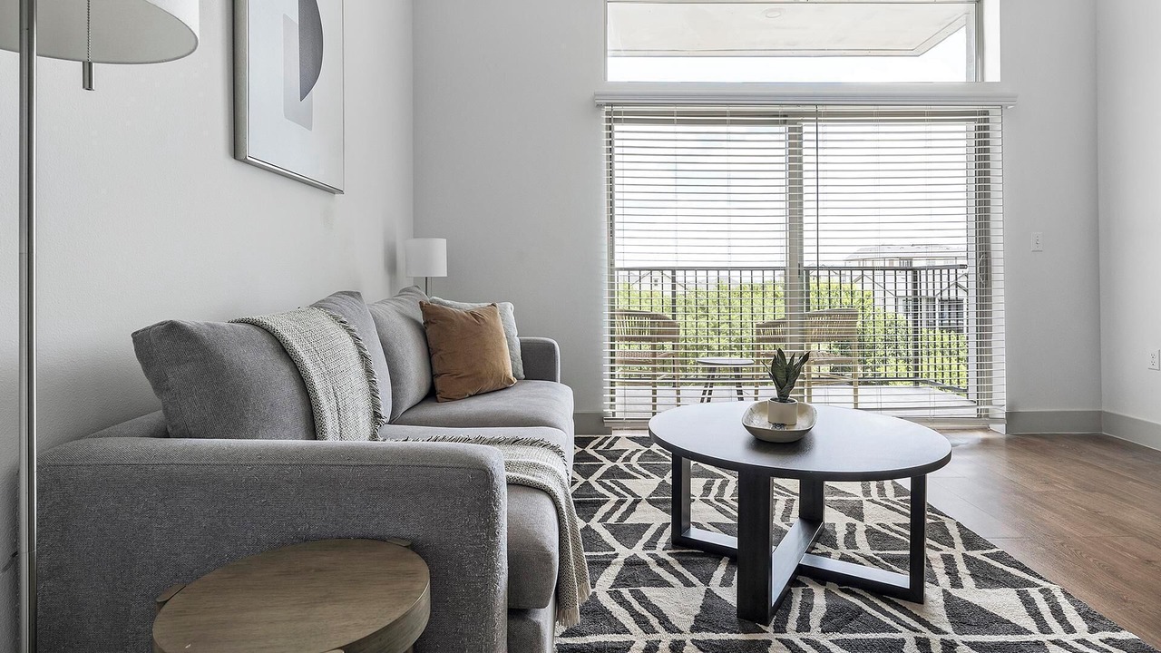 Photo of Livingroom in Montopolis